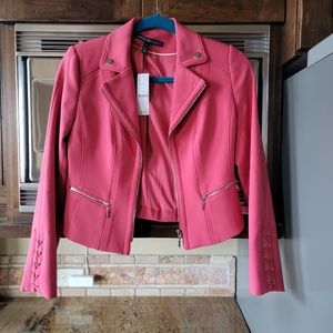 White house black market pink